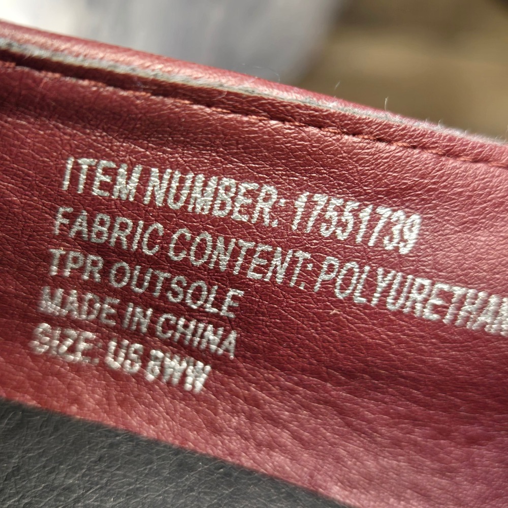 Torrid Burgundy Lug Chunky Sole Loafers Burgundy Wide Width Chunky Platform 8WW - Picture 6 of 8
